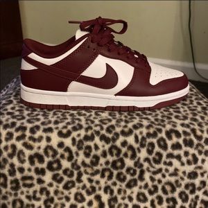 Nike dunks up for $210